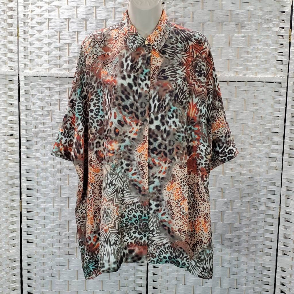 Chicos Womens M Button Front Shirt Multicolor Leopard Oversized SS Size 1 Top